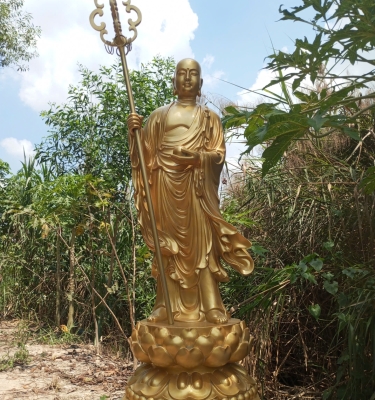 Tượng Phật Địa Tang Vương Bồ Tát Sơn Nhũ Vàng Cao 1,2 Mét