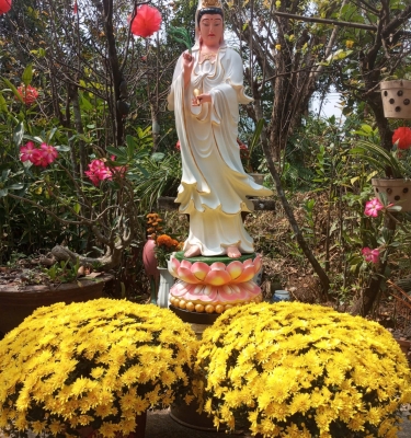 Tượng Phật Quan Âm Bằng Composite Cao 1,6 Mét